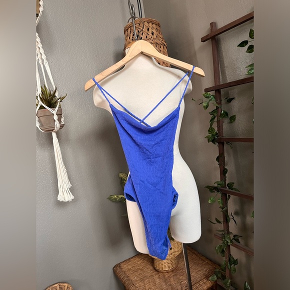 ▪️Agua Bendita Kali Antiq One Piece Swimsuit L - Picture 3 of 9